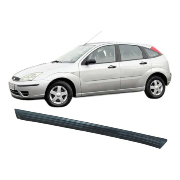 Soleira Porta Dianteira Direit Ford Focus 2007 98aba13201aw Preto