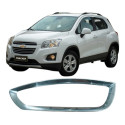 Moldura Aro Difusor Direito Chevrolet Tracker 2015 Aky95563