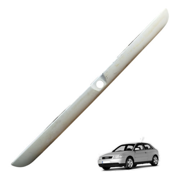 Friso Moldura Tampa Traseiro Audi A3 1998 A 2005 Branco Branco